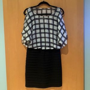 Black and White Slit Sleeve Dress